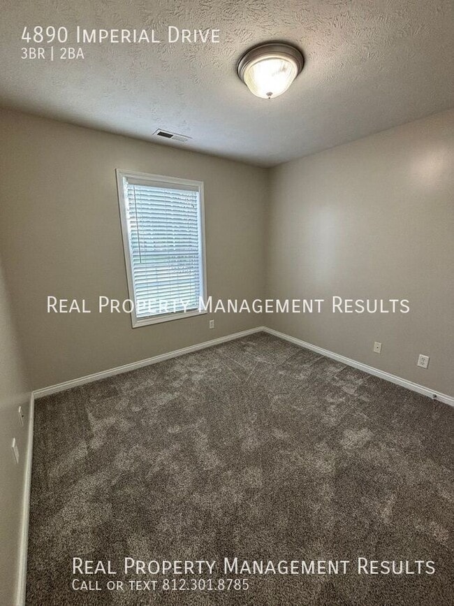 Building Photo - 4890 Imperial Dr