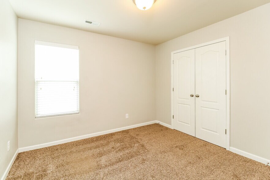 Building Photo - 1108 Black Diamond Dr