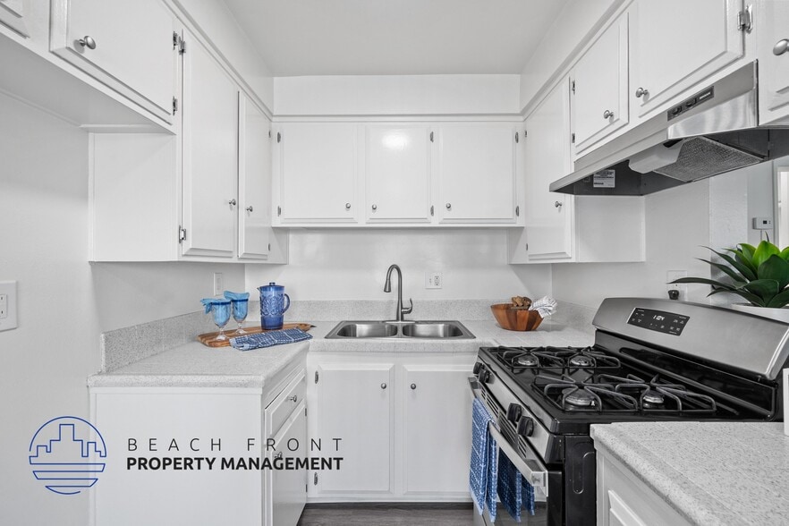 Building Photo - 8721 Imperial Hwy.