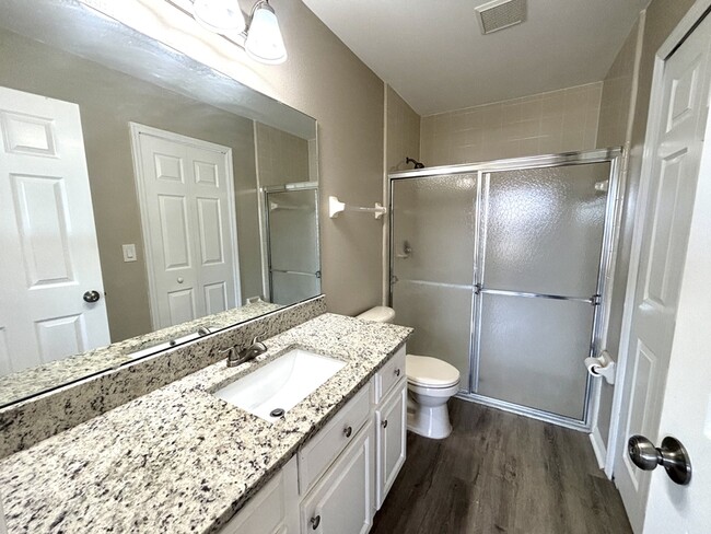 Building Photo - 12037 Goldenstar Ln