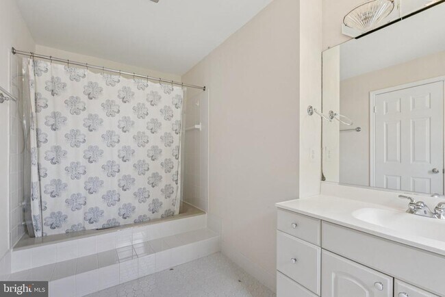 Building Photo - 2708 Shawn Leigh Dr