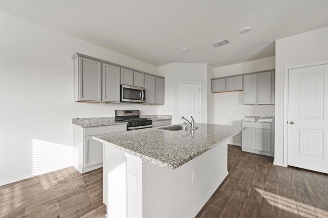 Building Photo - 191 Frogmore Lp