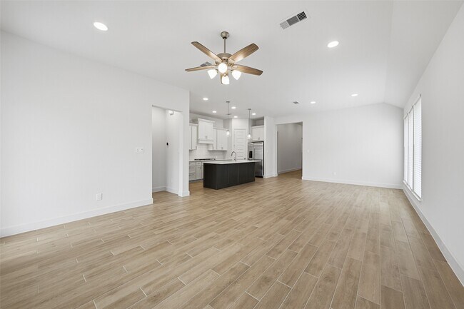 Building Photo - 4443 Noah Grv Ln