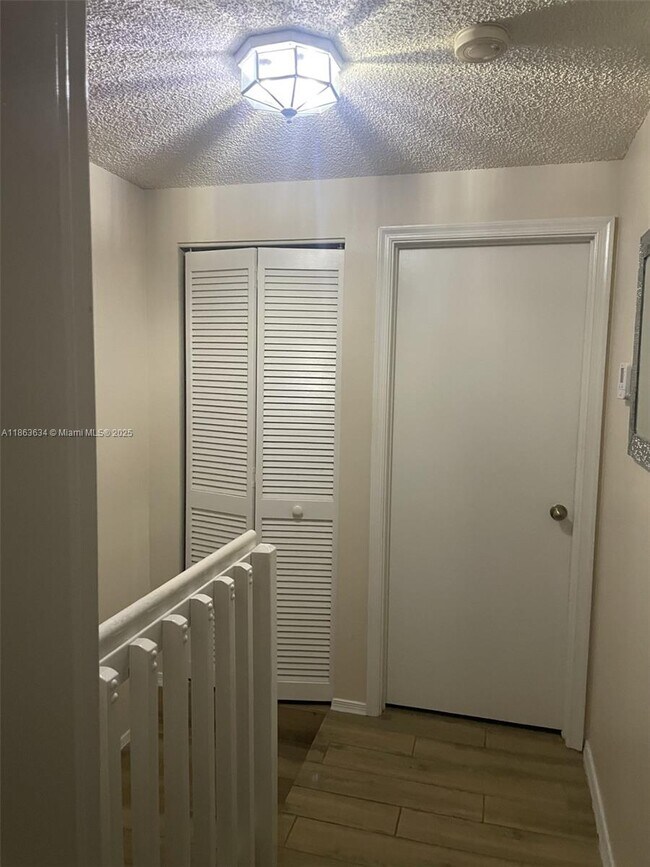 Building Photo - 145 SW 96th Terrace