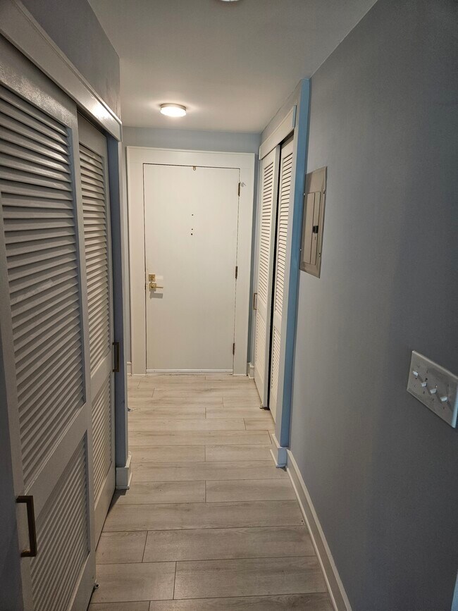 Building Photo - 2230 S Patterson Blvd