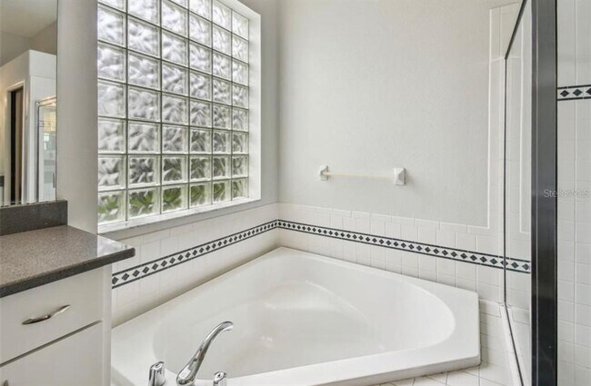 Building Photo - 16003 Ridley Pl