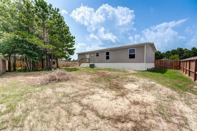 Building Photo - 5055 County Rd 3540