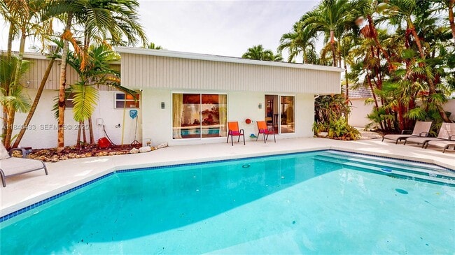 Building Photo - 9614 SW 134th Ct