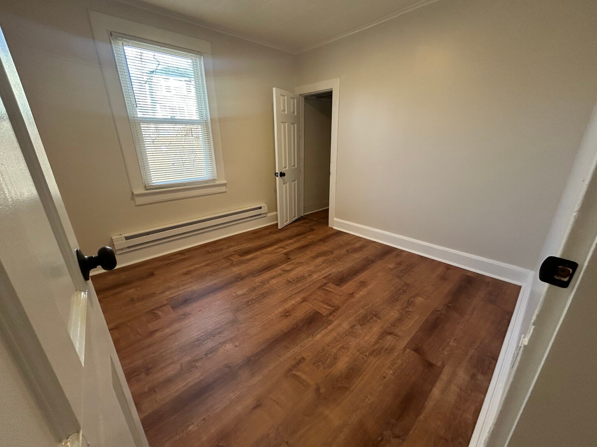 Building Photo - 663 Pawling Ave