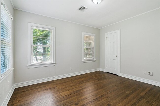 Building Photo - 1729 NW 63rd St