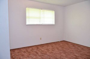Building Photo - 1313 S Maddox Ave