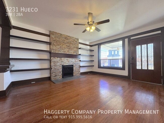 Building Photo - 3231 Hueco-