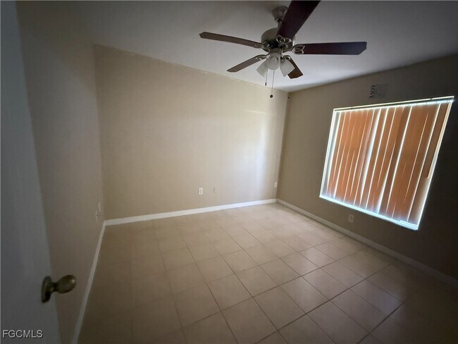 Building Photo - 13441 Caribbean Blvd