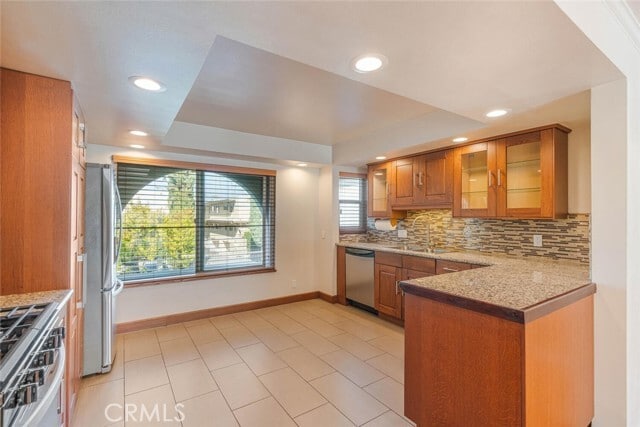 Building Photo - 5216 Lindley Ave