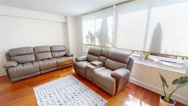 Building Photo - 2801 Florida Ave