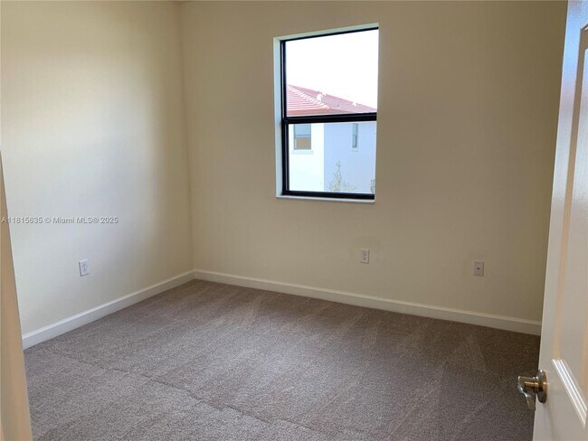 Building Photo - 3523 W 105th Pl