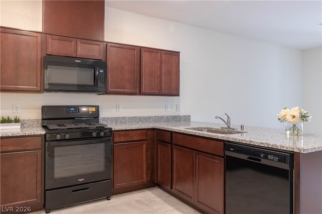 Building Photo - 3208 Brynley Ave