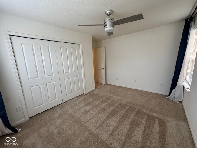 Building Photo - 9652 Wild Iris Dr