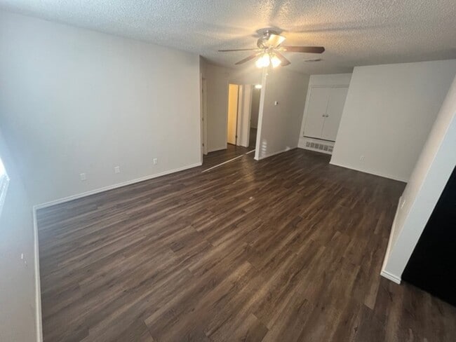 Building Photo - 2427 88th St