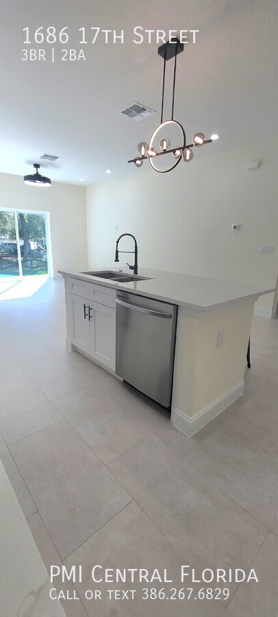 Building Photo - 1686 17th St