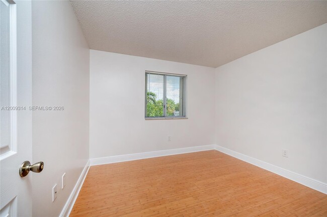 Building Photo - 13753 SW 160th Terrace