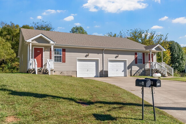 Building Photo - 105 Solid Rock Ct