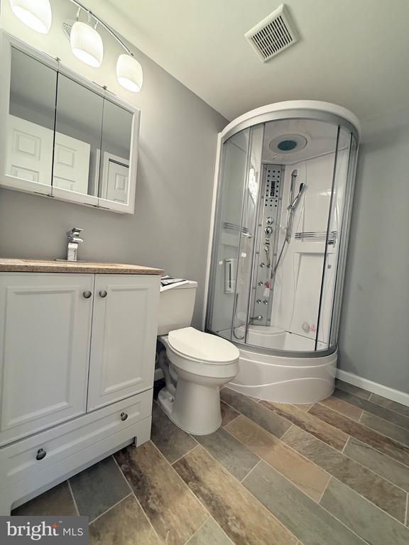 Building Photo - 7250 LASTING Way