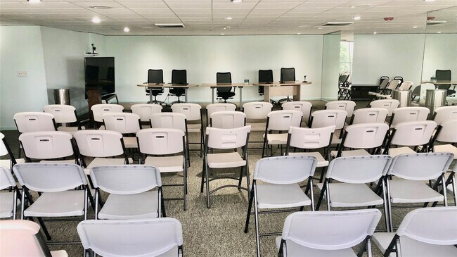 Building Photo - 531 N Ocean Blvd