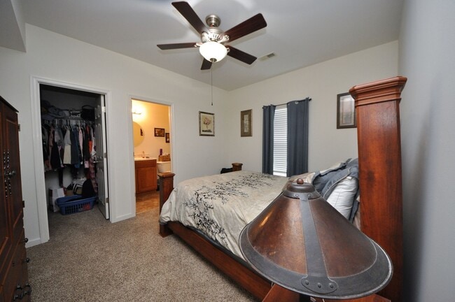 Building Photo - 445 Woolf Rd