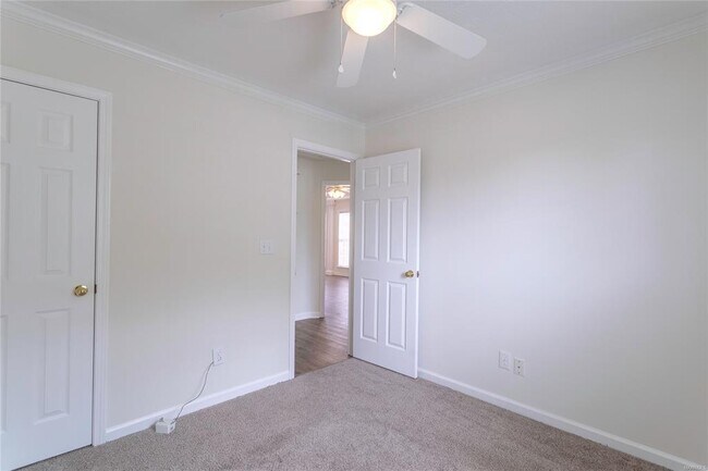 Building Photo - 1161 Stafford Dr