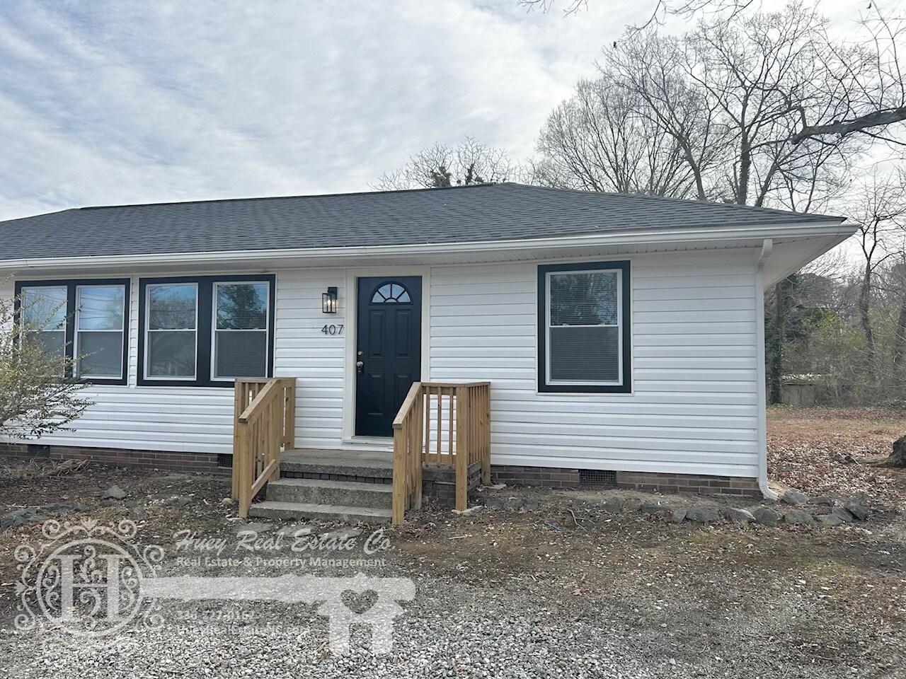 Building Photo - 407 Laurel Hill Dr