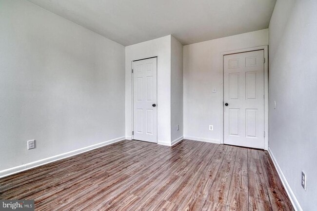 Building Photo - 2324 Callow Ave