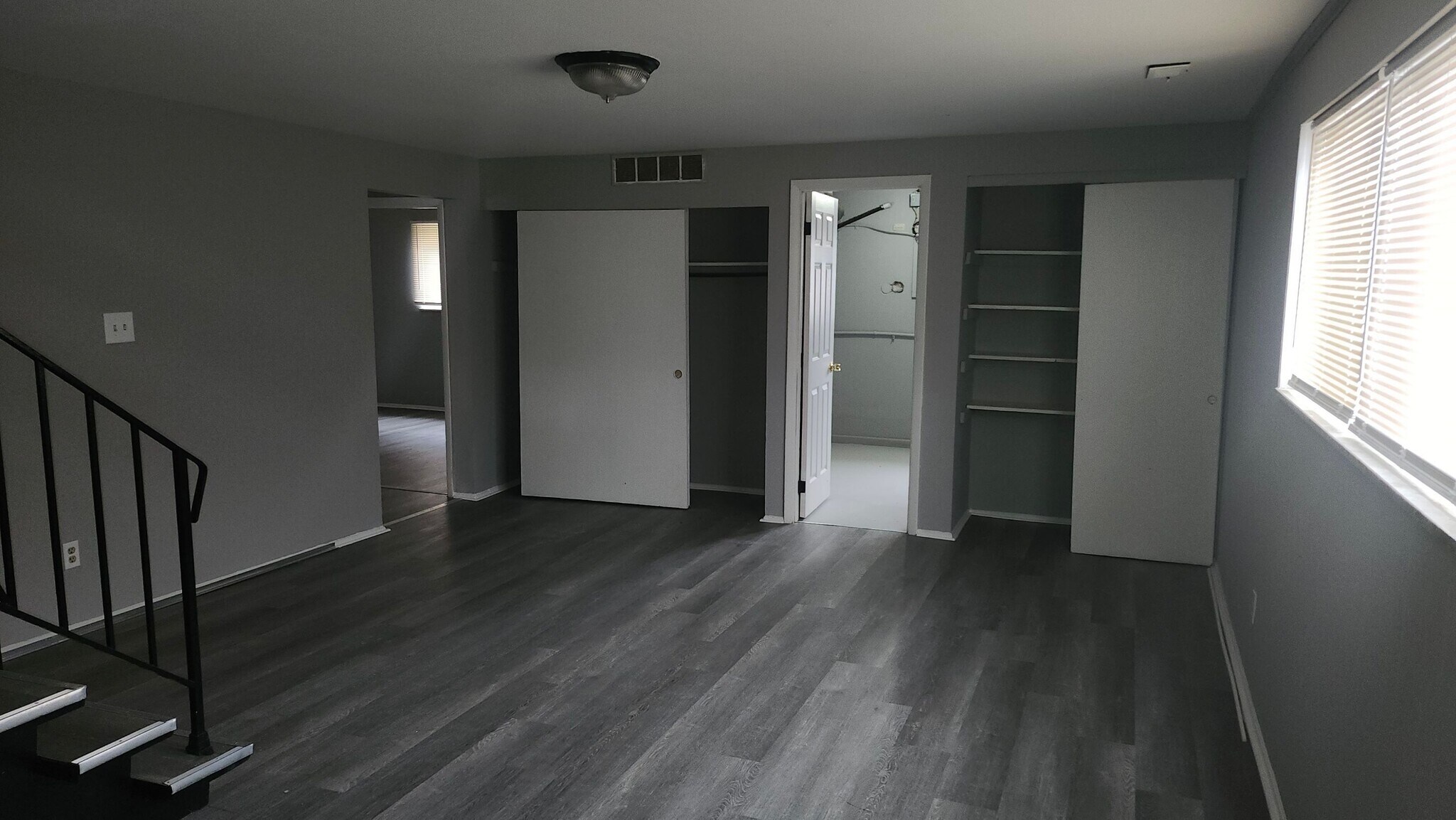 Building Photo - 7844 Glenorchard Dr