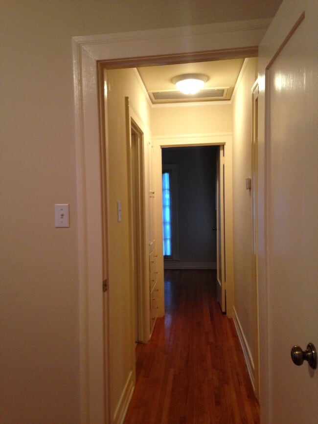 Building Photo - 1803 Orchard Ave