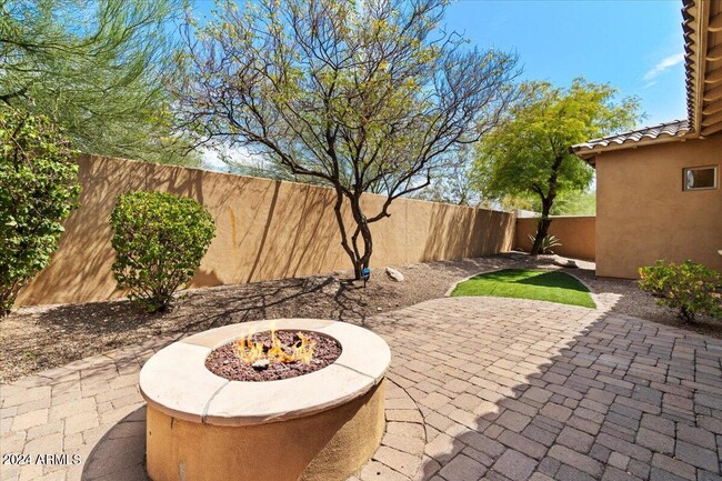 Building Photo - 9356 E Horseshoe Bend Dr