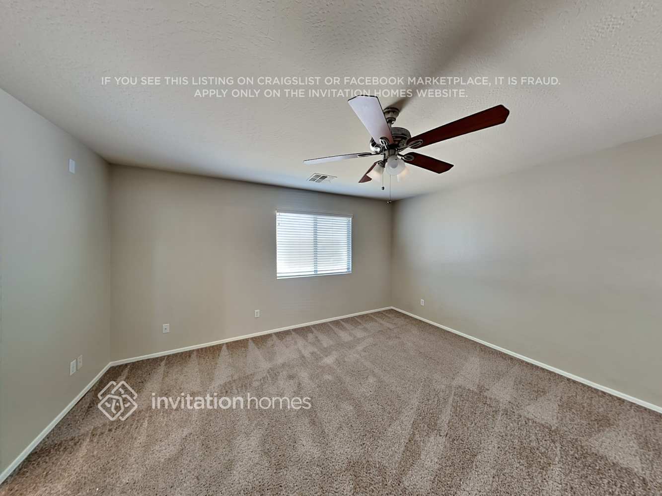 Building Photo - 2224 W Silver Creek Ln