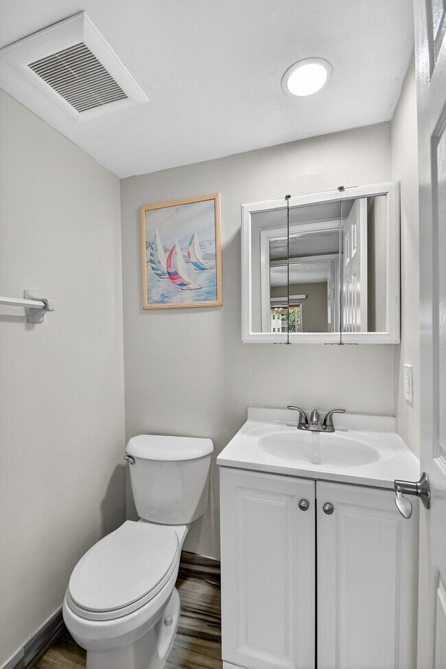 Building Photo - 2200 Springdale Blvd