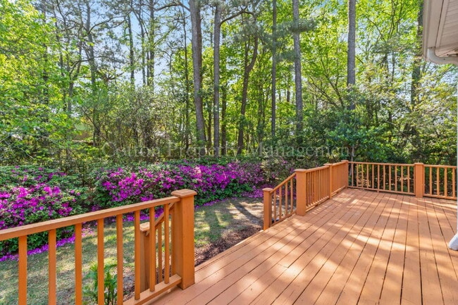 Building Photo - 4728 Wedgefield Dr