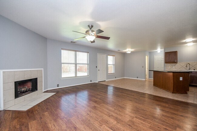 Building Photo - 11914 Brantley Haven Dr