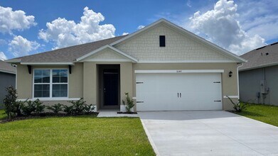 Building Photo - Like New 3/2 Home w/Garage and waterview i...