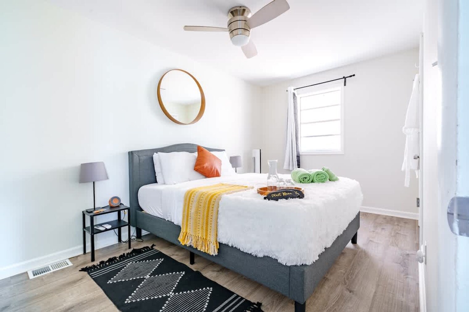 Building Photo - 605 Dennison Ave