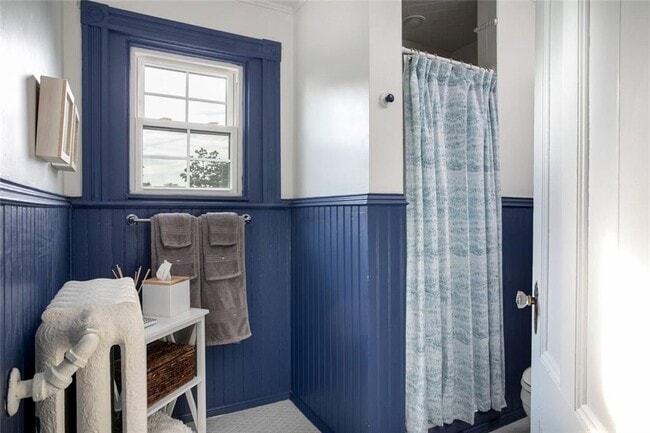 Building Photo - 169 Ruggles Ave