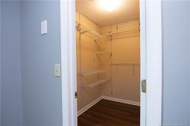 Building Photo - 2228 Spindletree Dr
