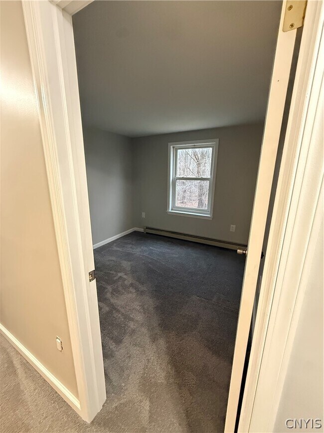 Building Photo - 22 Magnolia Rd