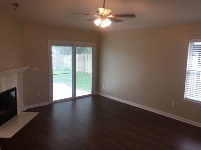 Building Photo - 840 Mackenzie Cir