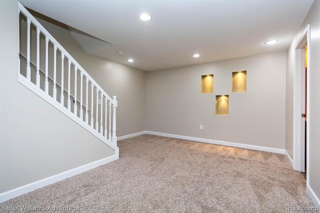 Building Photo - 24975 Bloomfield Ct