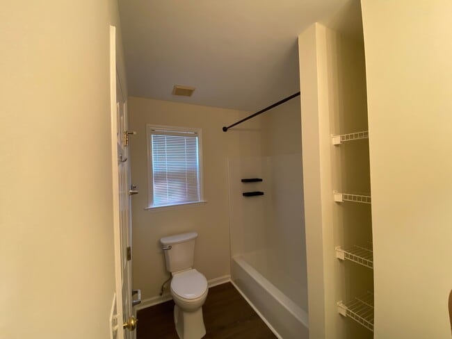 Building Photo - 5333 Cog Hill Ct