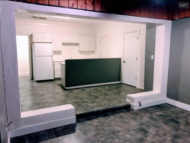 Building Photo - 41 E Speedway Blvd