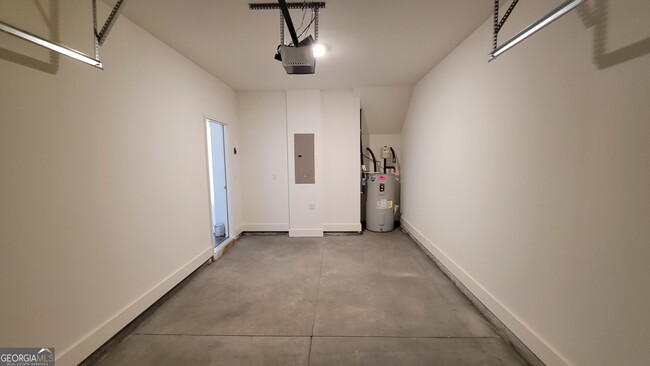 Building Photo - 6372 Princeton Ridge Dr