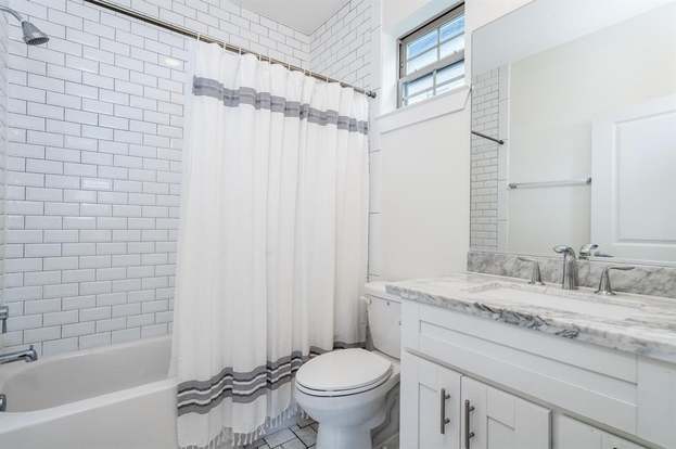 Building Photo - 1721 Thompson St